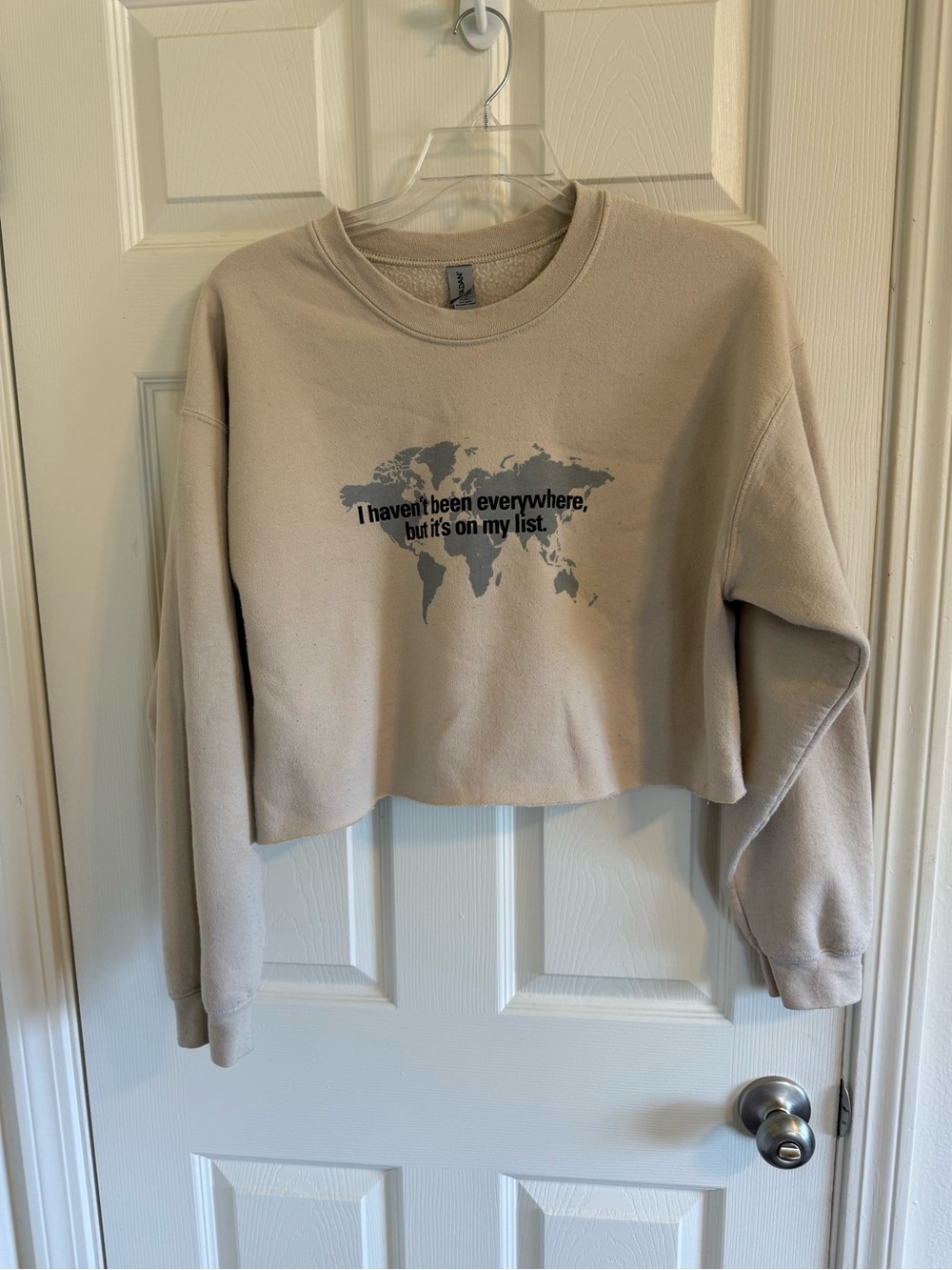 Gildan Beige Cropped Graphic Sweatshirt with World Map